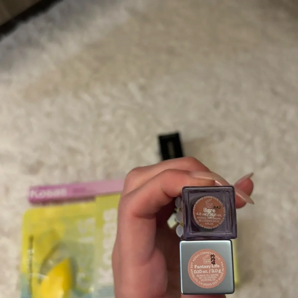 Makeup bundle - Picture 4 of 8